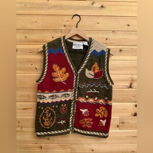 Vintage Croft & Barrow Medium Fall Leaf Themed Embroidered Button Vest